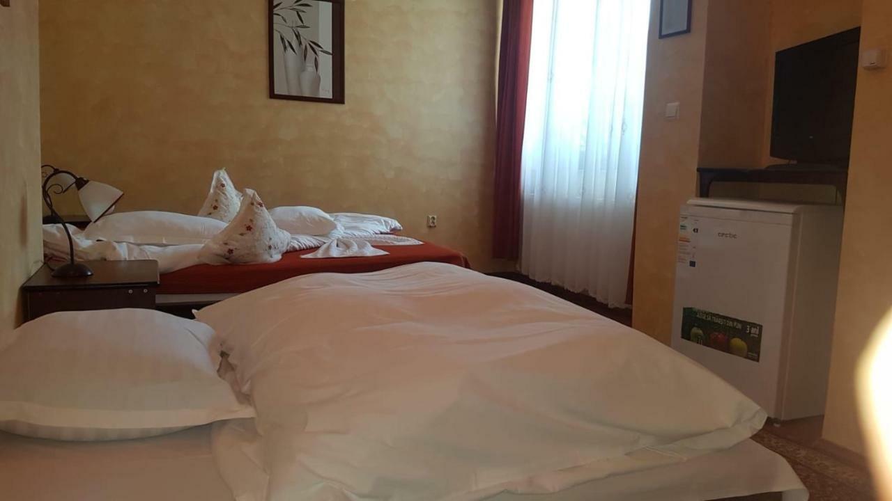 Vila Bratocea Кея Екстер'єр фото